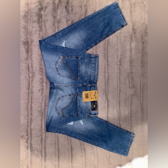 34x30, slim fit pants, brand new, asking $35 obo - Picture 5 of 5